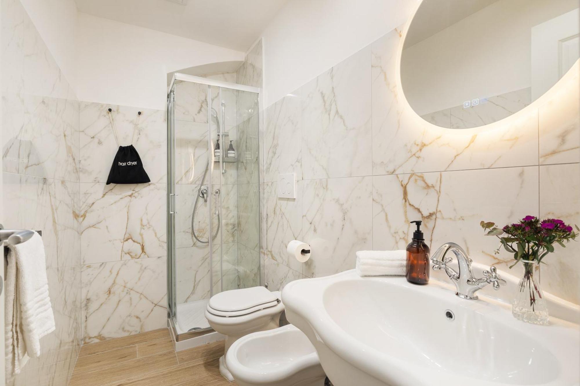 Leopardo Boutique Apartment In Trastevere 로마 외부 사진